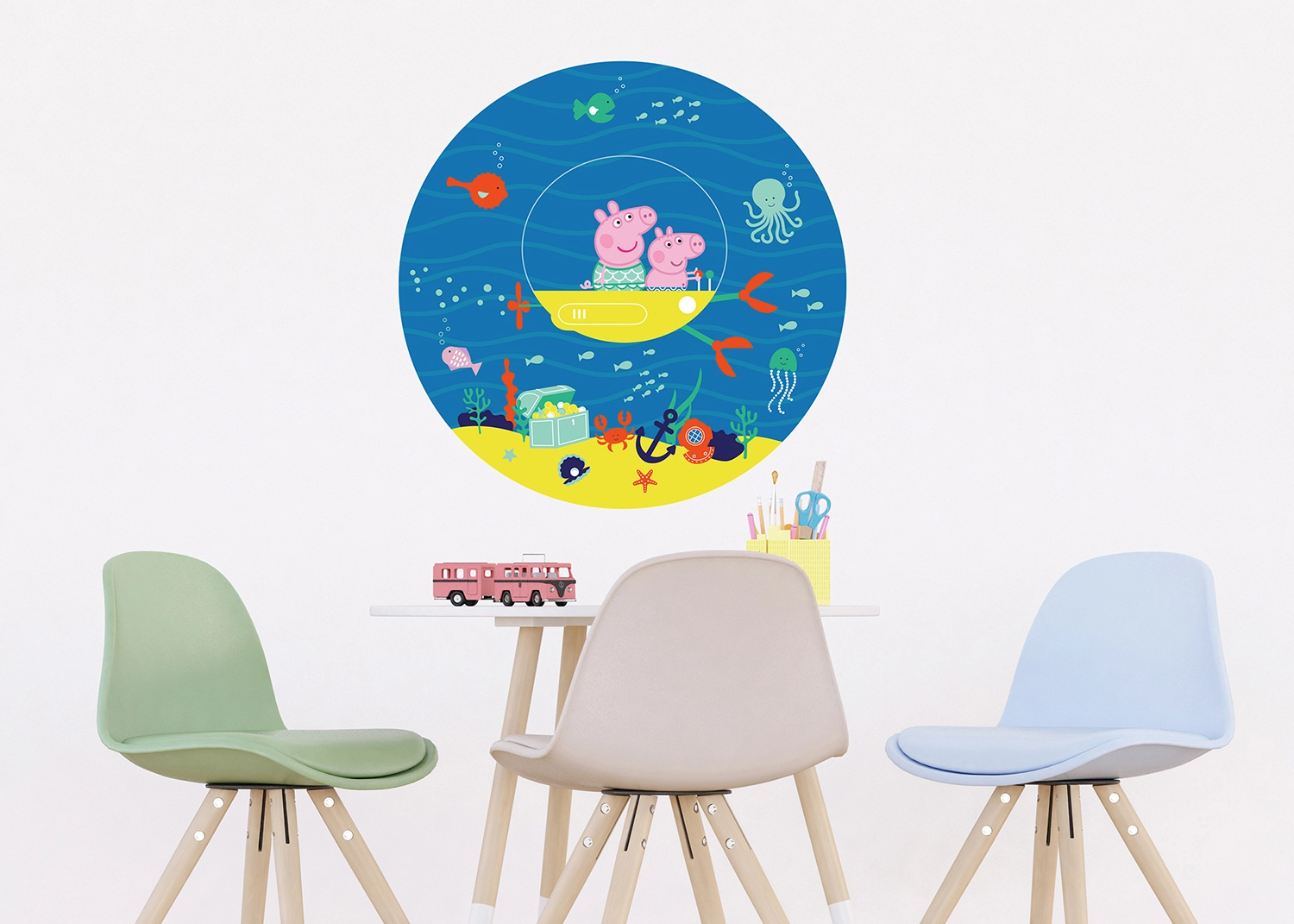 CDR_5811_602_PEPPA_PIG_SEA_INTERIOR-1-1.webp Samolepící vliesová fototapeta na zed' Prasátko Peppa Podvodní Dobrodružství | 70 x 70 cm | CRD 5811 - Obrázek 1